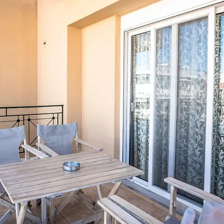 Apartment Del's Sindos