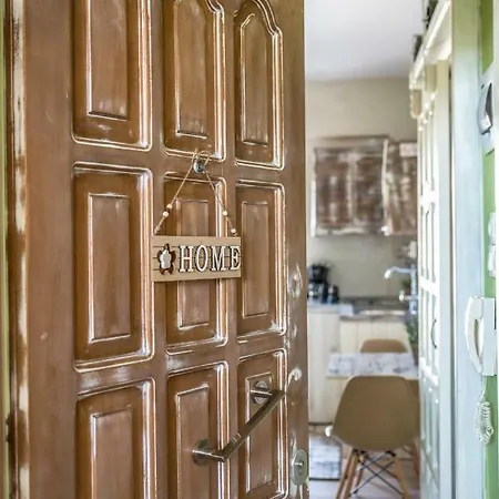 Apartment Del's Sindos